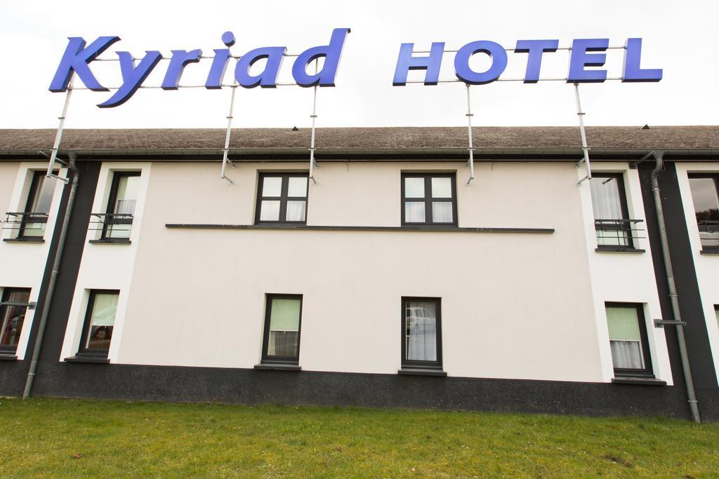 Hotel Inn Design Sedan Exterior photo