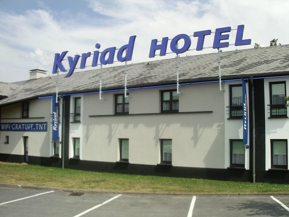 Hotel Inn Design Sedan Exterior photo